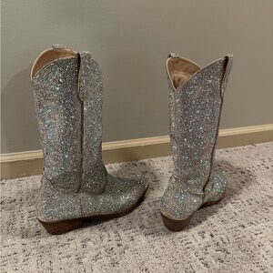 Madden Girl Silver Heeled Boots Western Style